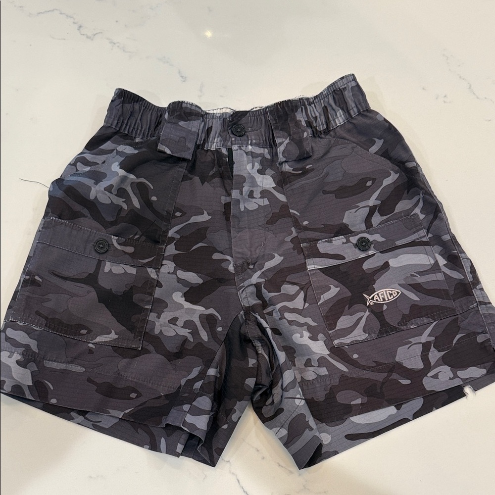 Boys Size 26 AFTCO Camouflage Shorts - Picture 2 of 5